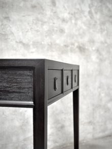 BONG console table 