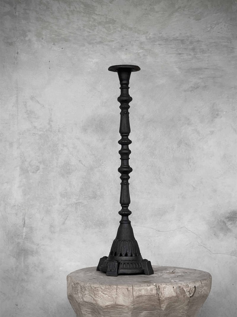 KALINI candle holder