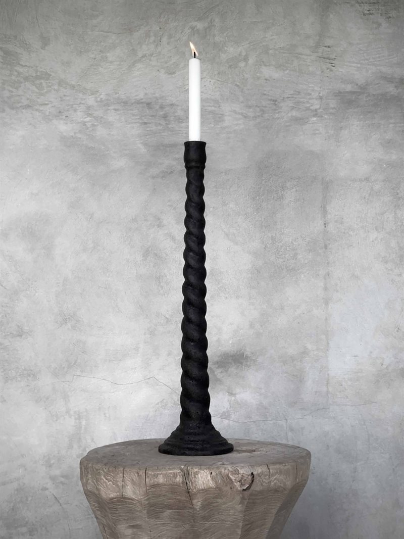 ZEKE candle holder