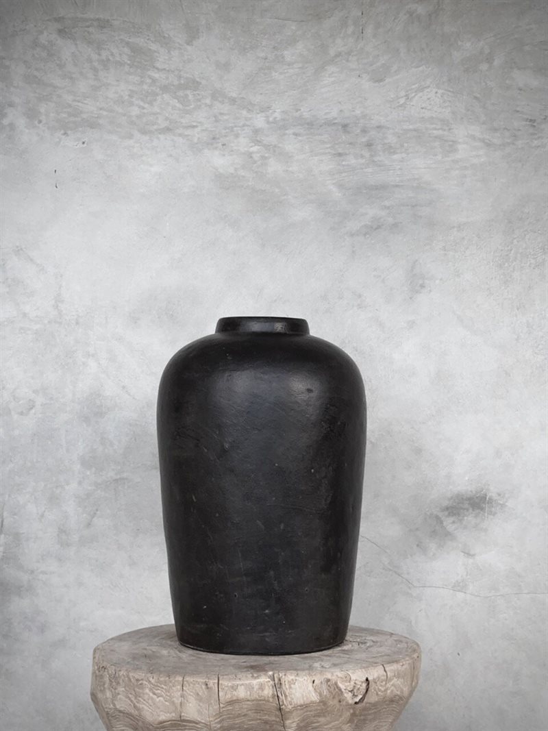 DANKA urn, black antique