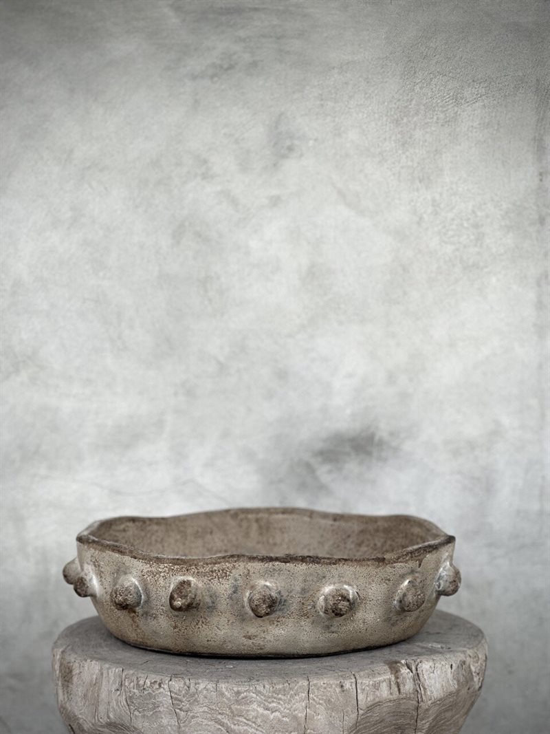 TATU bowl with dots