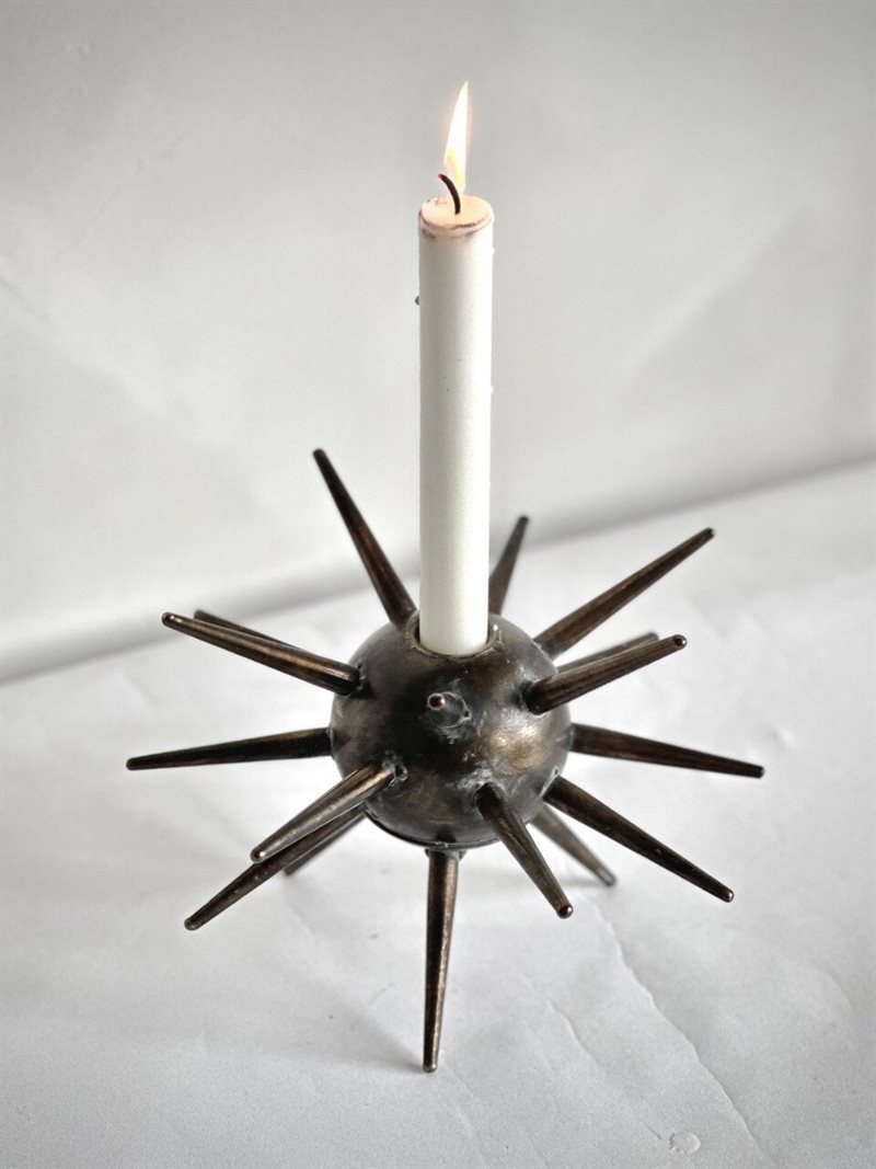 RONA table candle holder