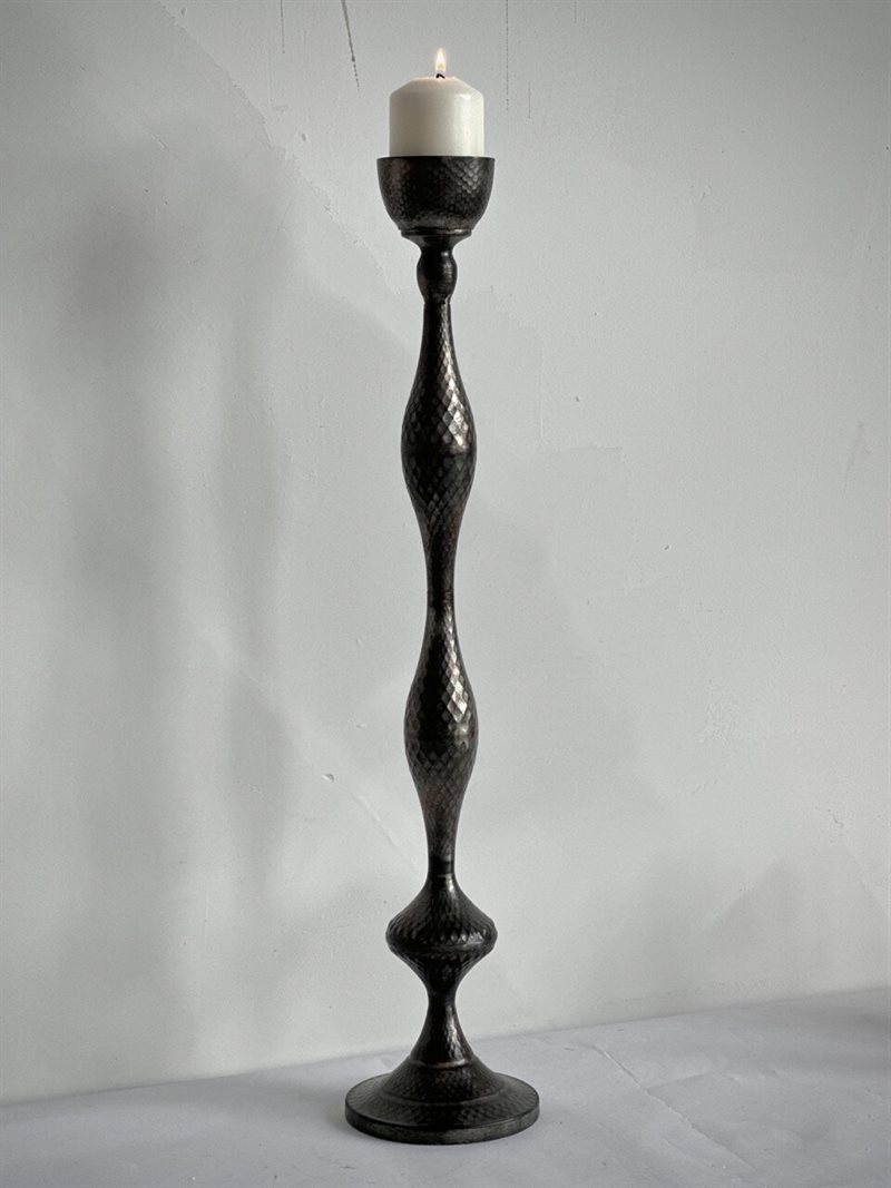 TARO table candle holder,