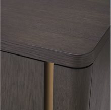 Dresser Modesto