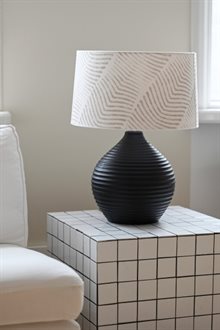 Romero Bordslampa Svart
