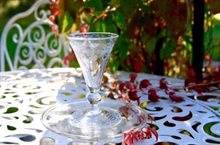 Litet glas med gravyr
