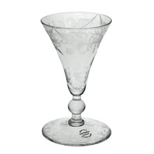 Litet glas med gravyr