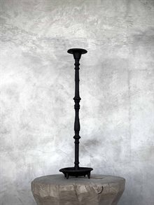 IRA candle holder