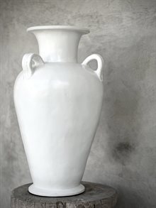 ISAC big vase, white