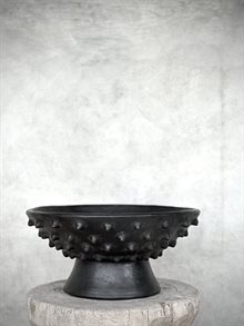 NAHA round bowl, black antique