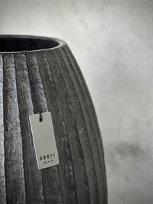 TOMO big vase
