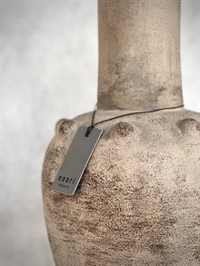 DELILAH vase with dots