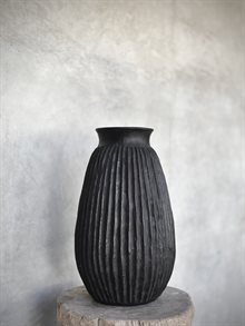 MANTO vase, black antique