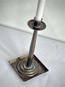 RIPO table candle holder