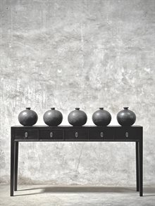 BONG console table 