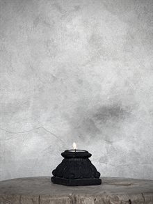 TIWI tealight stone candle holder