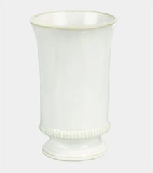 Antoinette vas liten