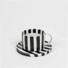 Monica cup med fat black