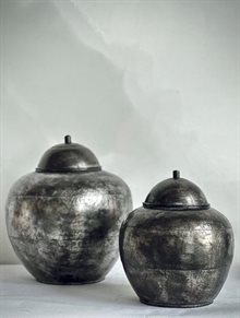 MAI - S - small round metal box with lid